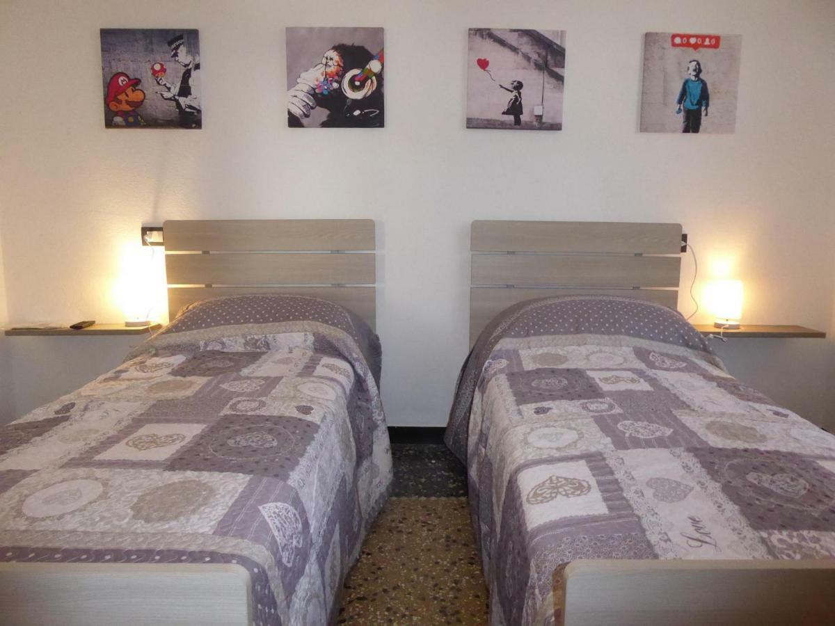 ססטרי לבאנטה La Casa Del Merlo By Holiday World מראה חיצוני תמונה